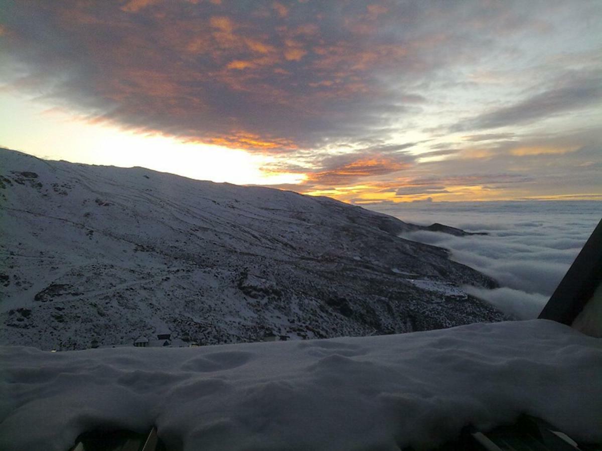 Sierra Nevada Piso Radiante Wifi Y Parking Gratuito Lejlighed Eksteriør billede